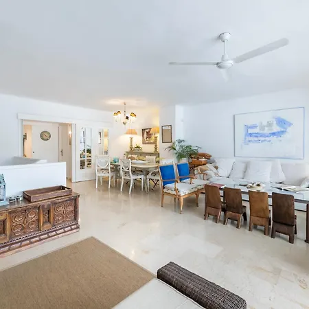 Birdie 61 By Kura Homes *