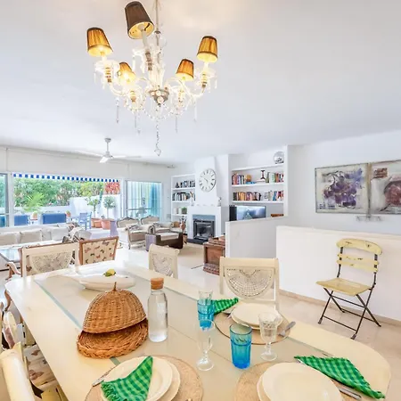 Birdie 61 By Kura Homes Apartment